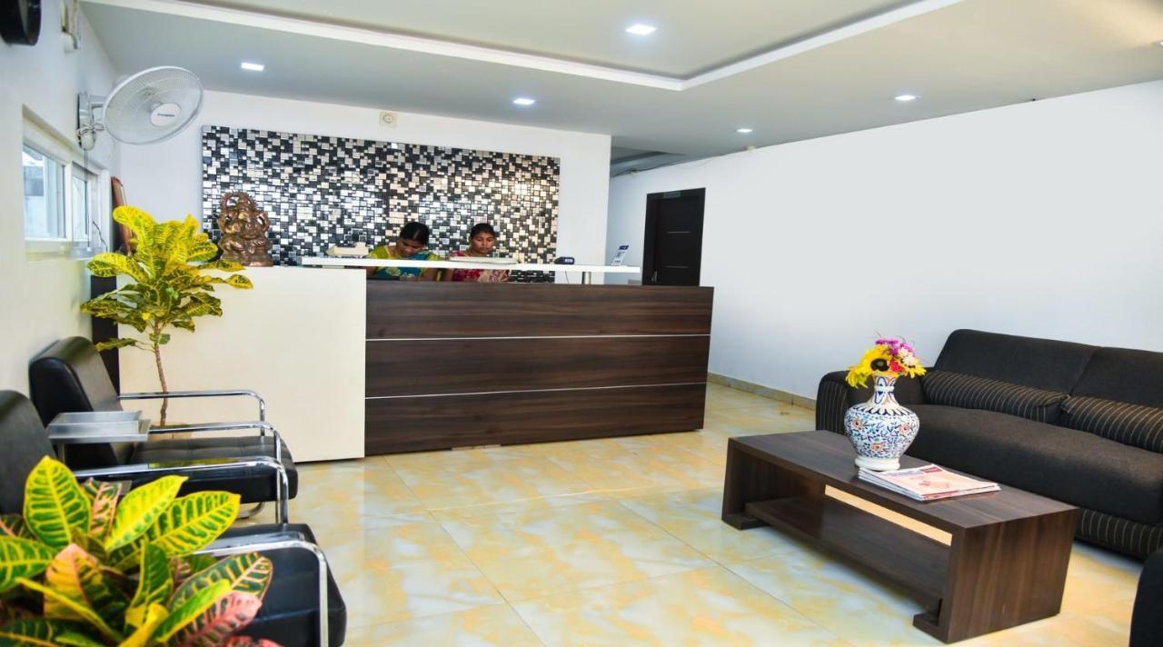 Bhimas Residency Hotel Tada Exterior photo